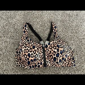 Victoria’s Secret Sport Knockout Bra - Size 36D